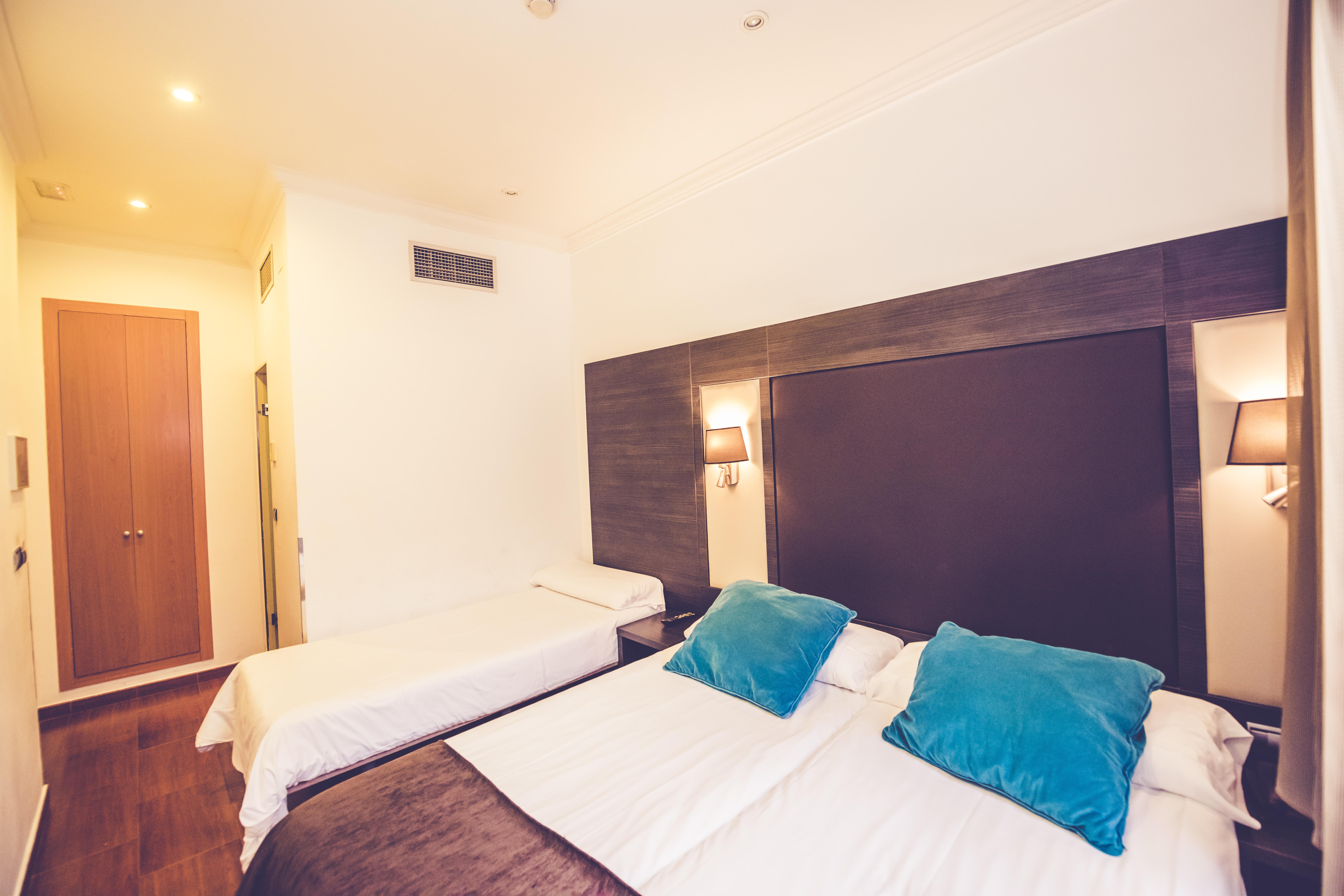 Hostal Sol Los Angeles مدريد المظهر الخارجي الصورة