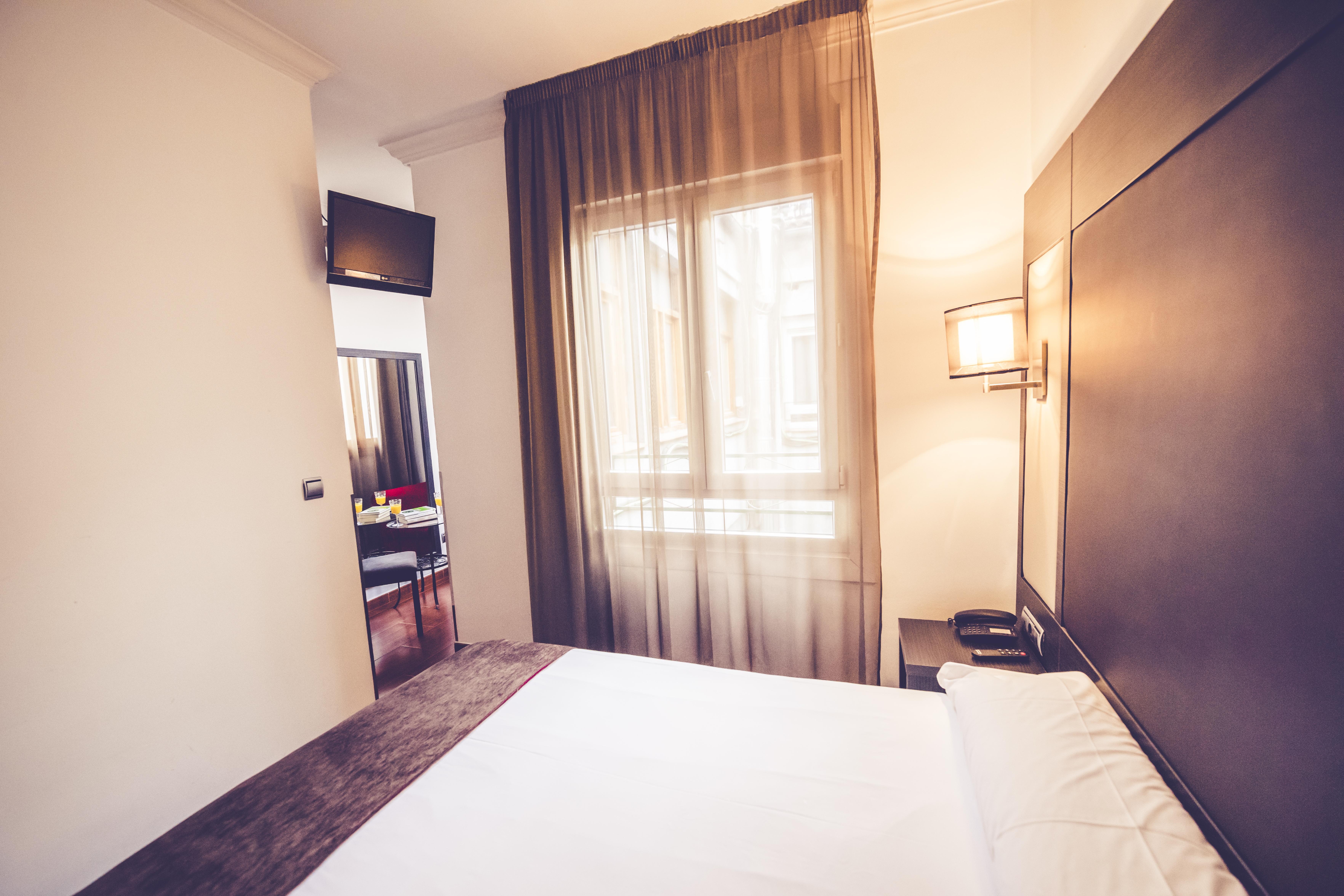 Hostal Sol Los Angeles مدريد المظهر الخارجي الصورة
