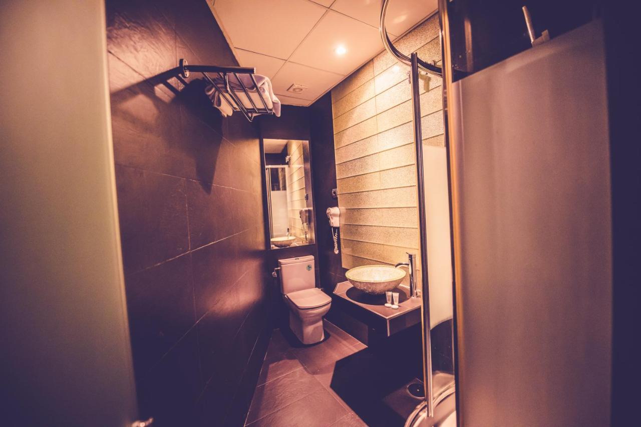 Hostal Sol Los Angeles مدريد المظهر الخارجي الصورة